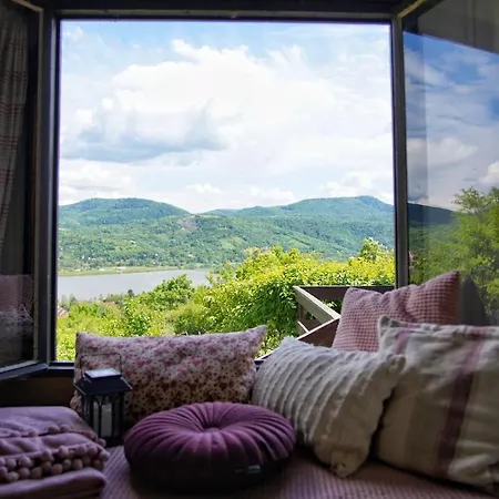Nyugalom Vendeghaz, Panorama House, Free Parking Nagymaros